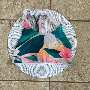 Old navy cross back sports bra